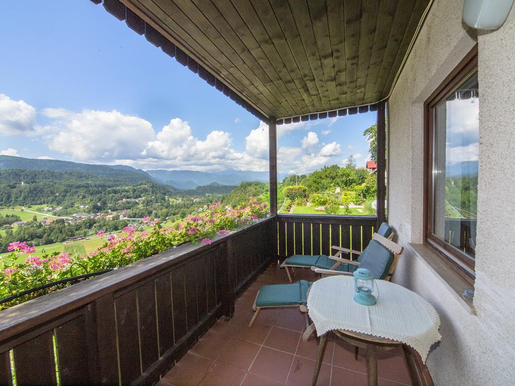 Kunstelj Pension Radovljica Bagian luar foto